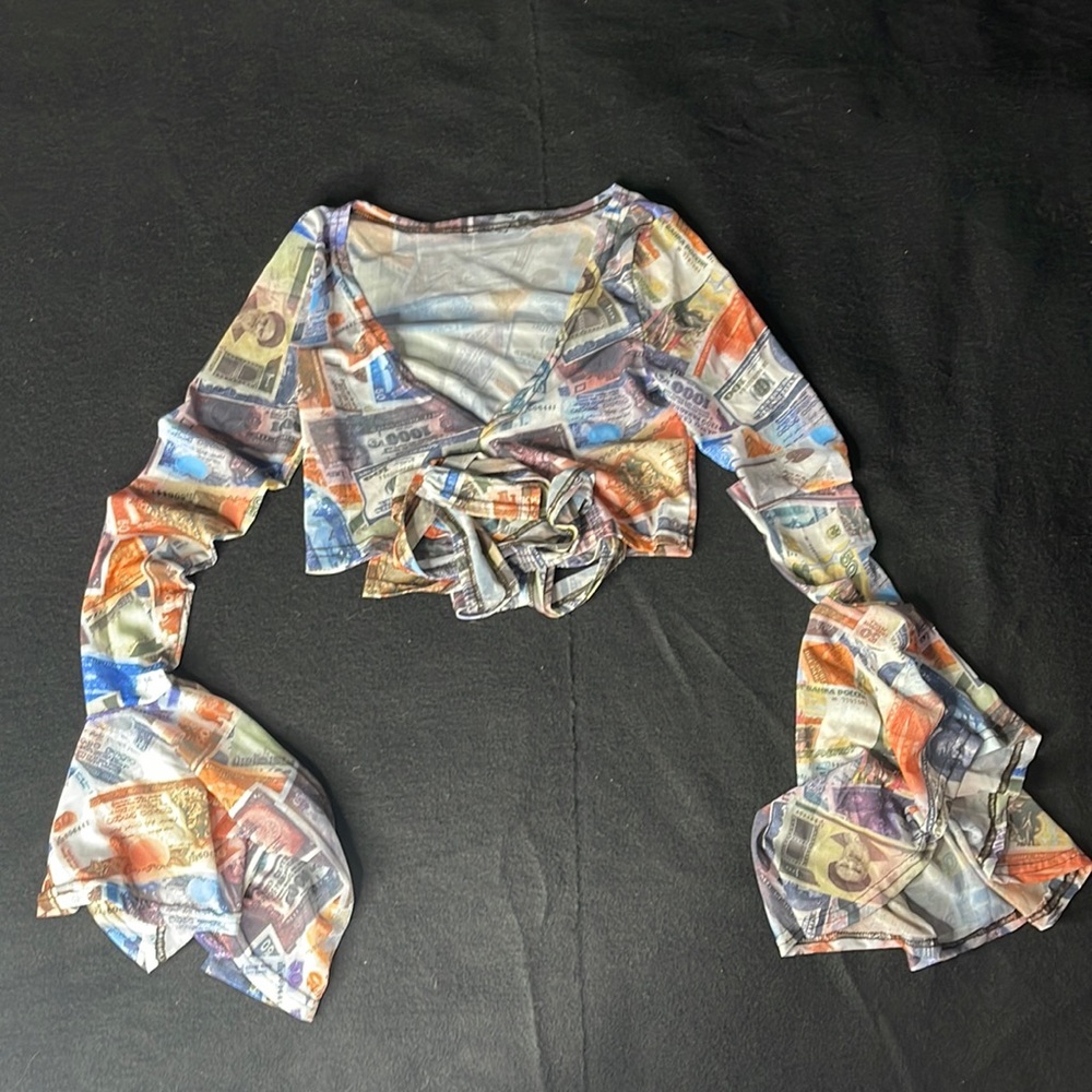 Josie Elsa Dollar Print Tie Waist Crop Top